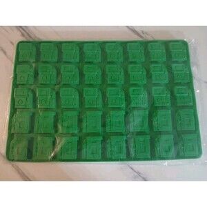Silicone Gas Station Pump Mold with Scraper for Candy Chocolate  Gummies-New